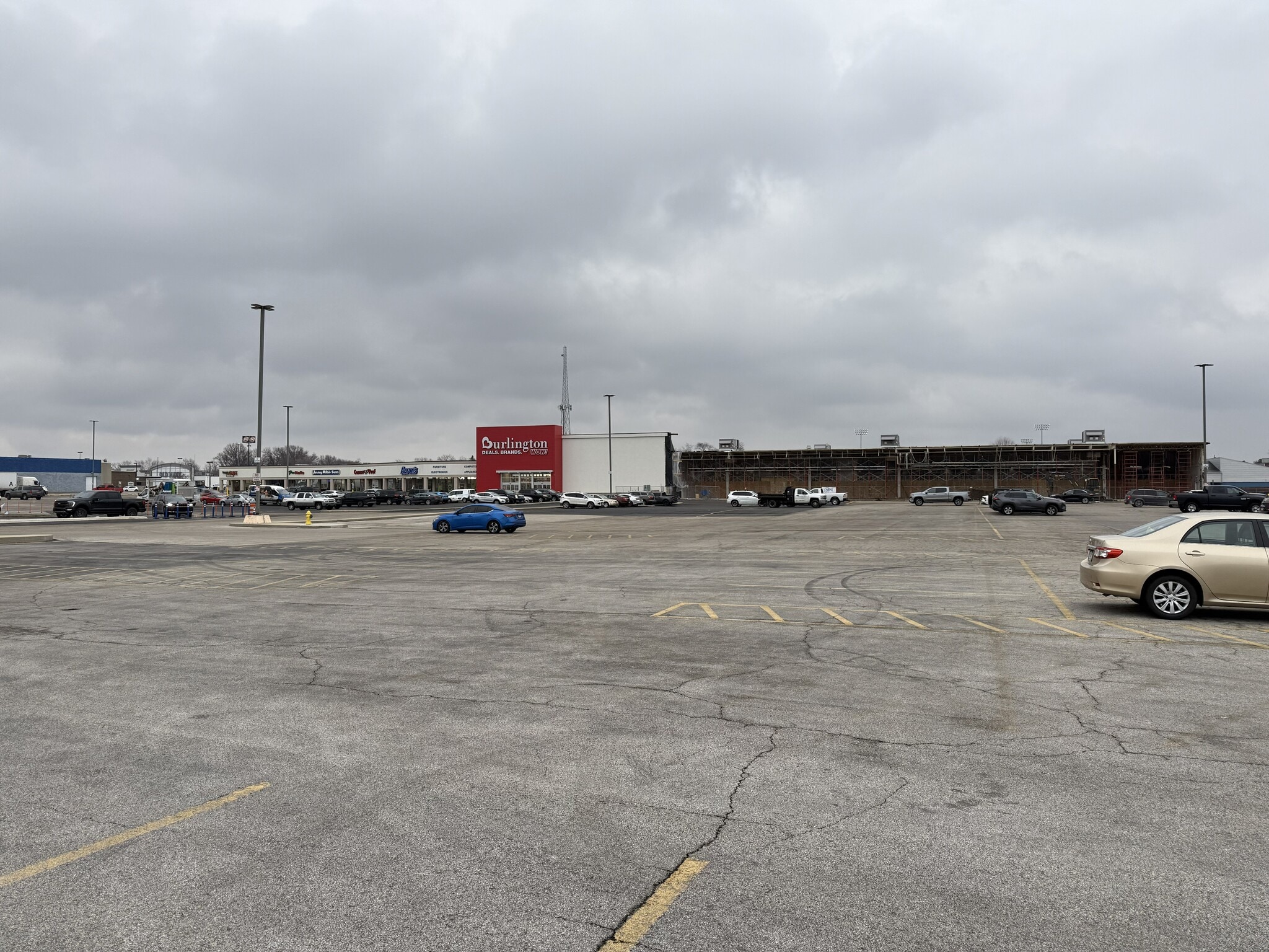 3401-3500 S US Highway 41, Terre Haute, IN for lease Primary Photo- Image 1 of 10