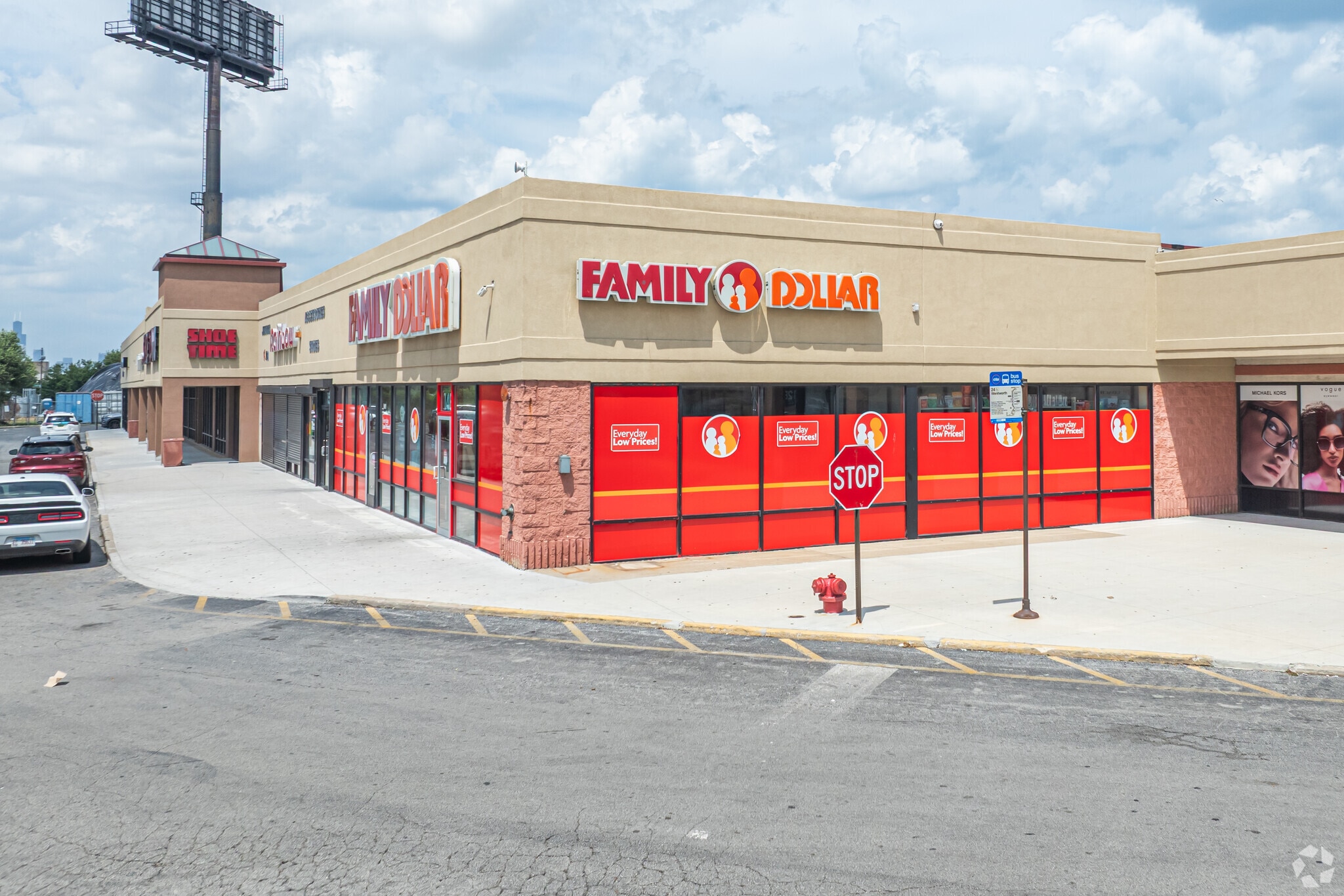 5401 S Wentworth Ave, Chicago, IL for lease Primary Photo- Image 1 of 5