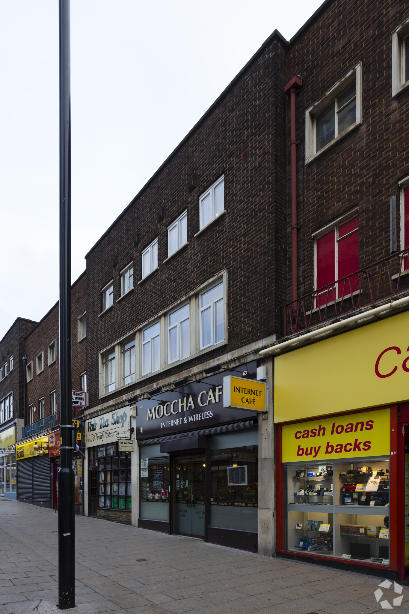 61-63 Kirkgate, Wakefield for sale Primary Photo- Image 1 of 1