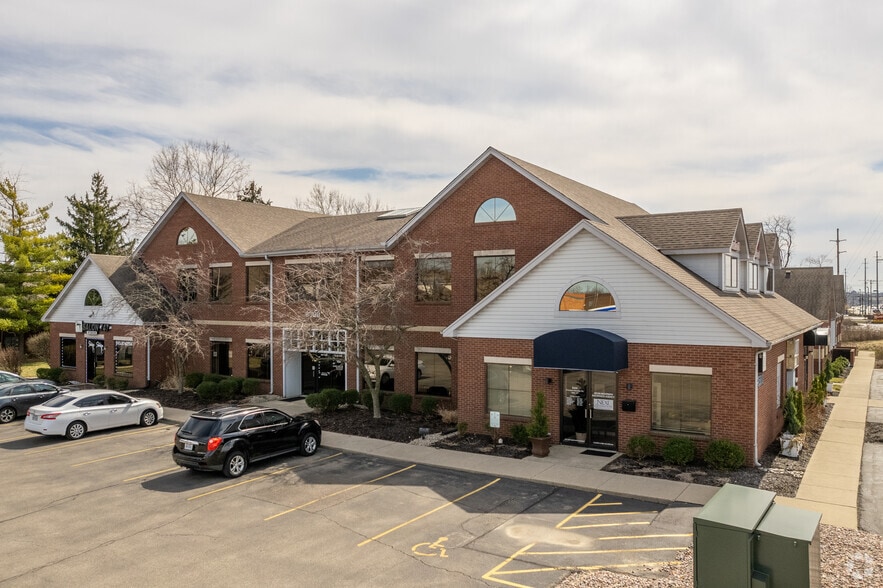 8300 Princeton Glendale Rd, West Chester, OH for lease - Primary Photo - Image 1 of 4
