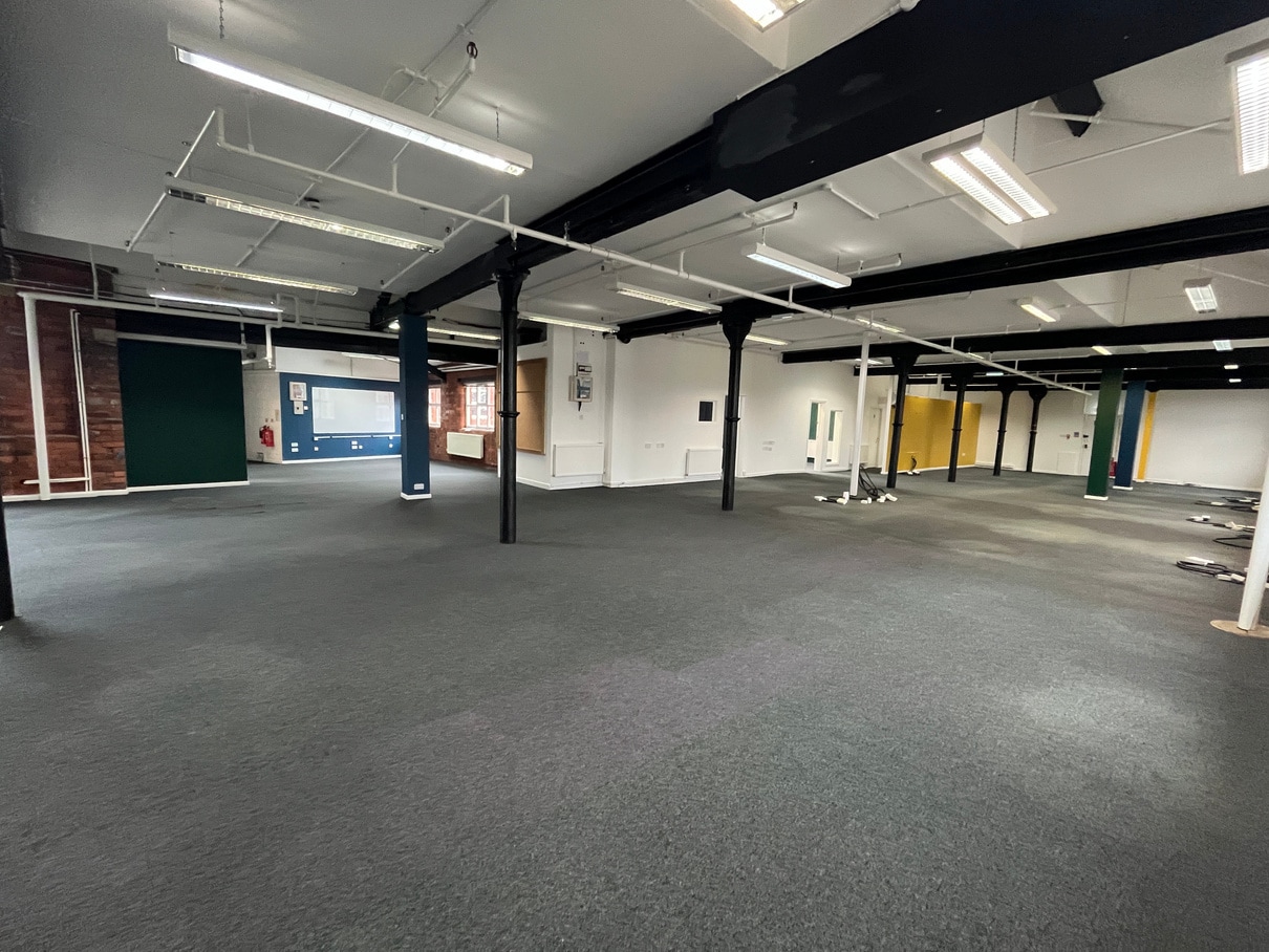 Pickering St, Leeds for lease Interior Photo- Image 1 of 4