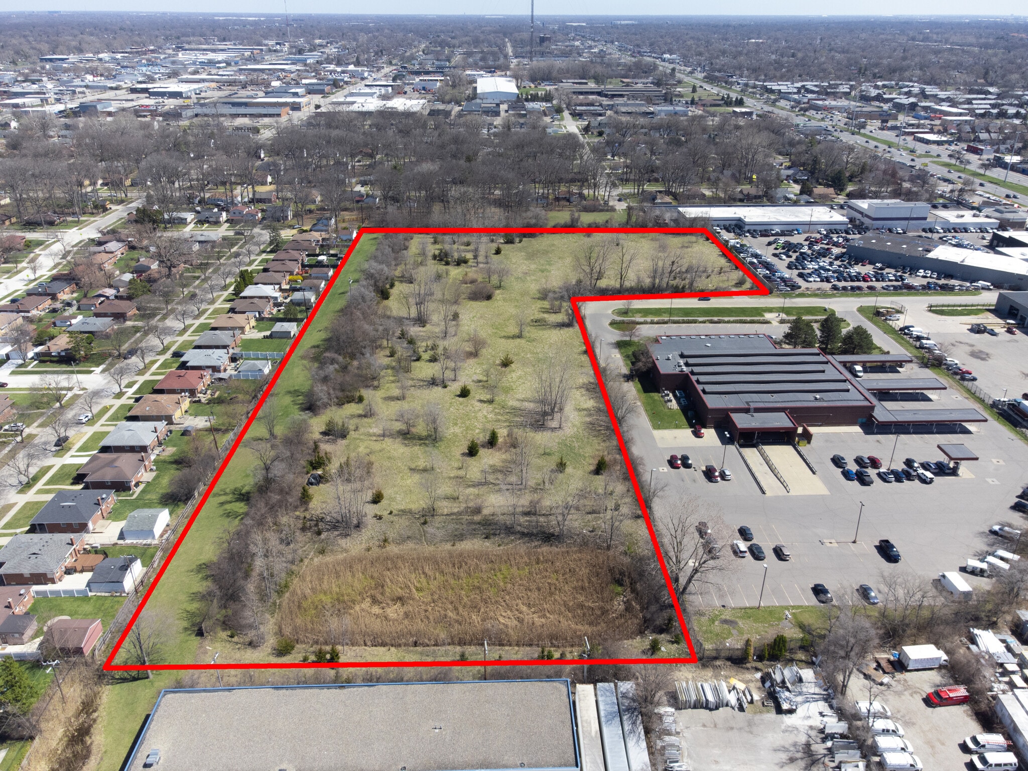14200 W 8 Mile Rd, Oak Park, MI for sale Primary Photo- Image 1 of 6