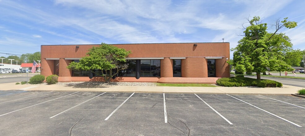 411 W Lincoln Hwy, New Haven, IN for sale - Building Photo - Image 1 of 1