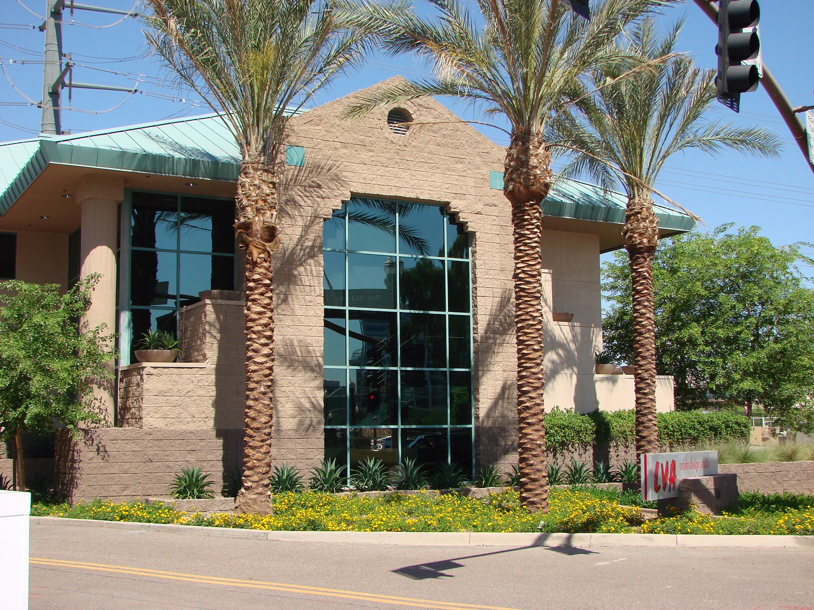 120 S Ash Ave, Tempe, AZ à louer Photo du bâtiment- Image 1 de 31