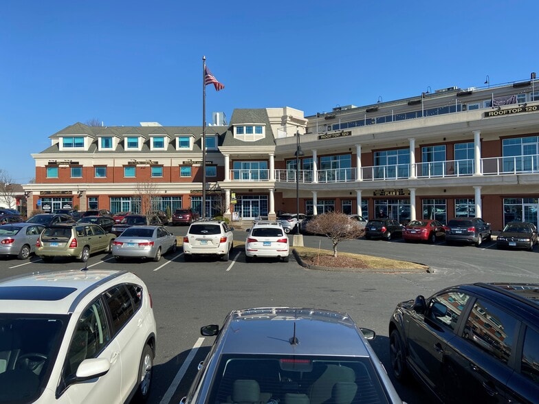 120 Hebron Ave, Glastonbury, CT for lease - Building Photo - Image 3 of 19