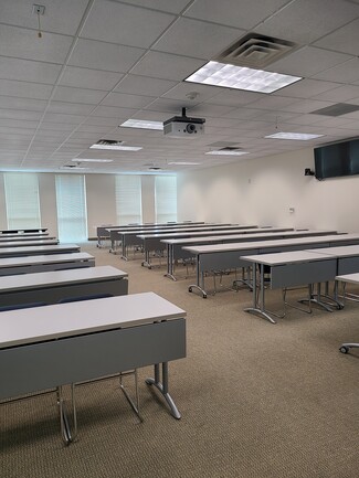 Plus de détails pour 8501 SW 124th Ave, Miami, FL - Bureau à louer