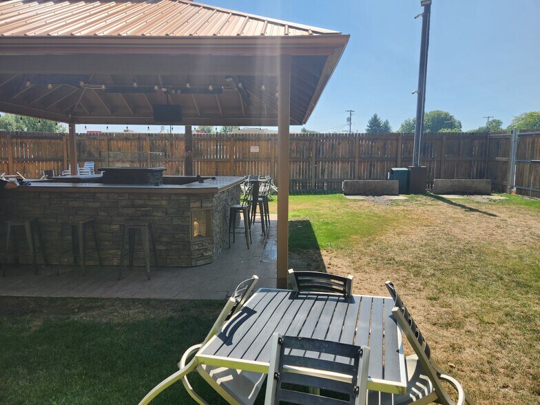 416 Thain Rd, Lewiston, ID à vendre - Photo du bâtiment - Image 2 de 10