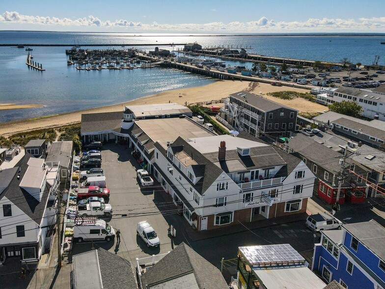 337 Commercial St, Provincetown, MA for sale - Building Photo - Image 3 of 50