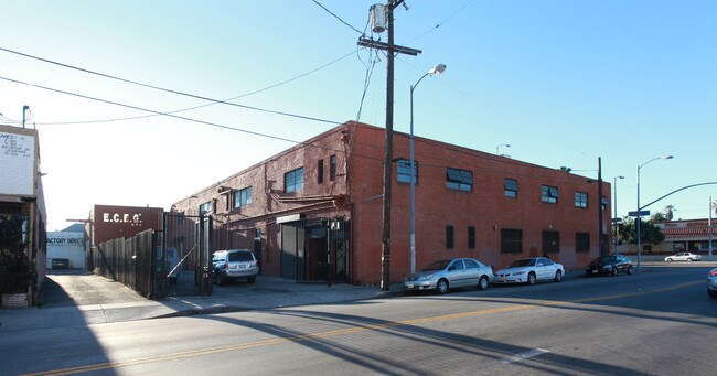 Plus de détails pour 401-409 E Washington Blvd, Los Angeles, CA - Industriel à louer