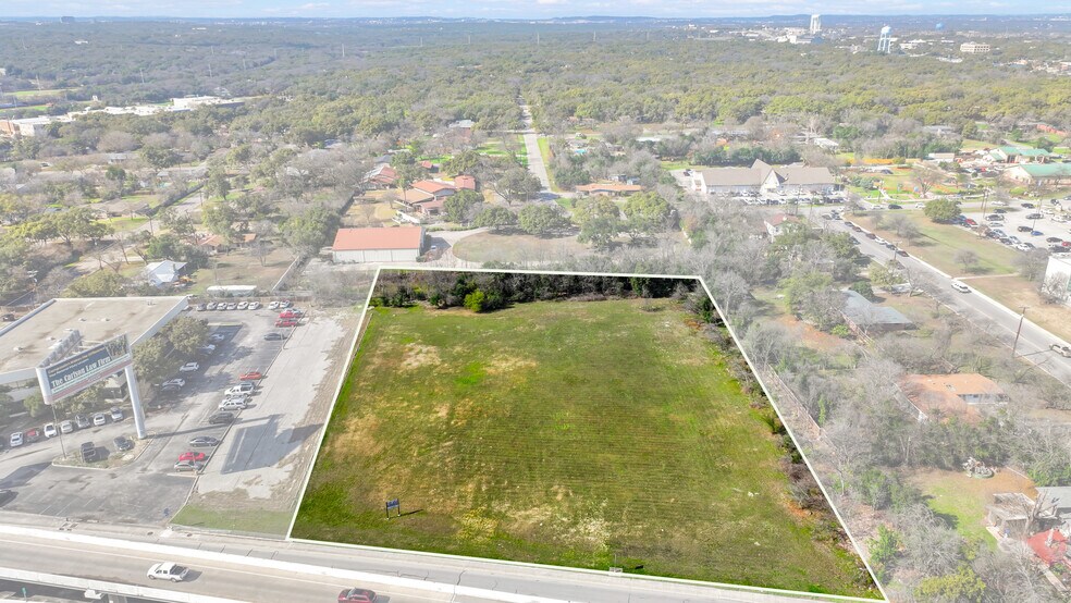 1919 NW Loop 410, San Antonio, TX à vendre - Photo du bâtiment - Image 3 de 14