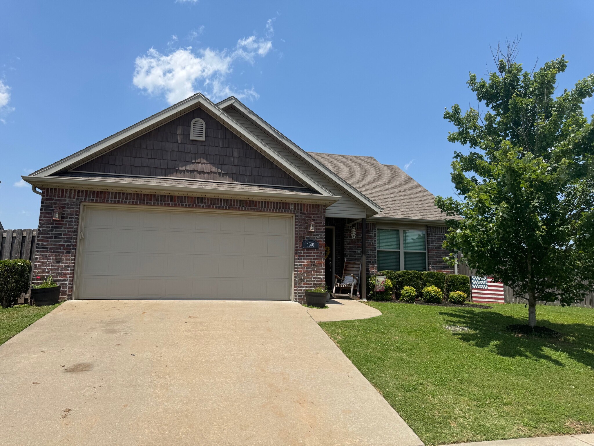 4301 W Langmead Dr, Rogers, AR for sale Primary Photo- Image 1 of 2
