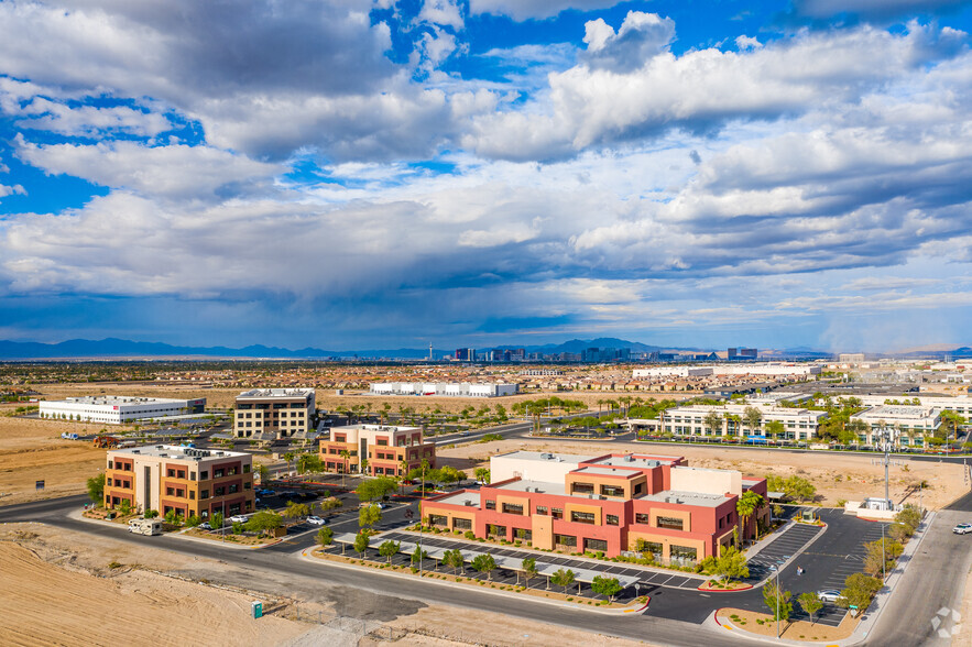 8475 W Sunset Rd, Las Vegas, NV for lease - Aerial - Image 2 of 4