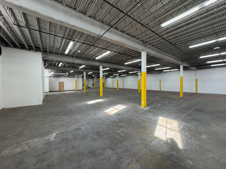 1411 Elm Hill Pike, Nashville, TN for lease - Building Photo - Image 3 of 8