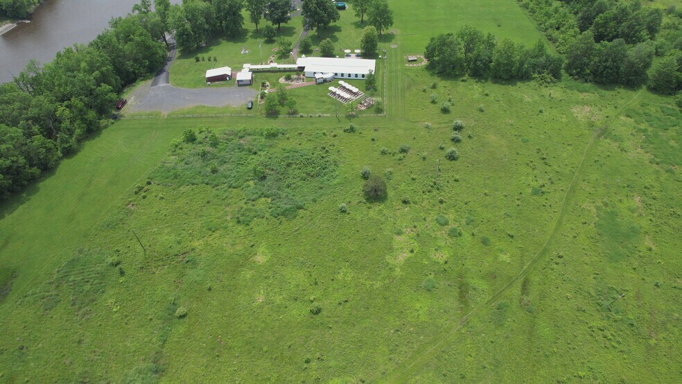 69 Lippincott Rd, Wallkill, NY à vendre - Vidéo sur l’inscription commerciale - Image 2 de 54