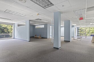1445 Boston Post Rd, Guilford, CT for lease Interior Photo- Image 2 of 6