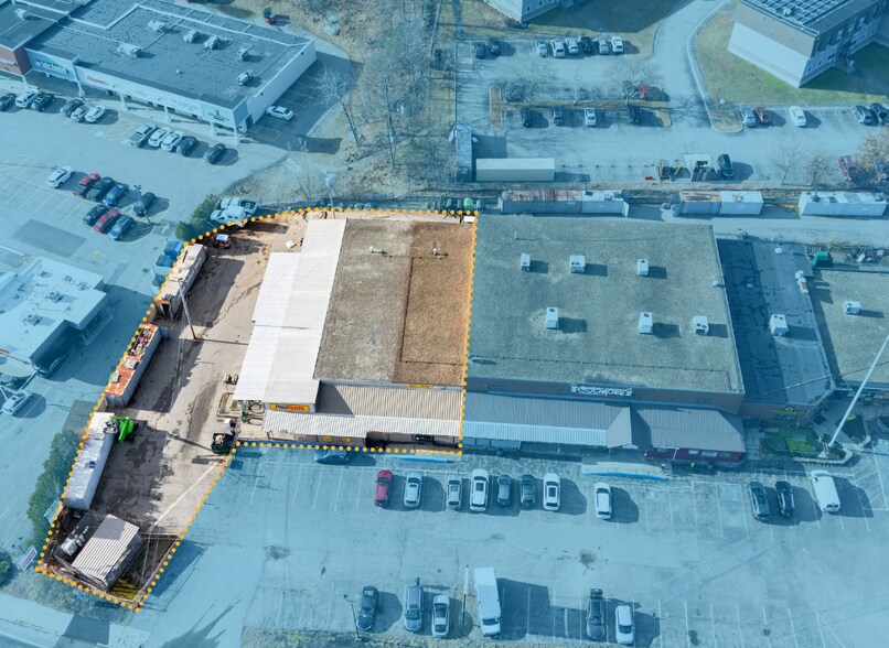 999 Central St, Leominster, MA à louer - Photo du bâtiment - Image 3 de 5