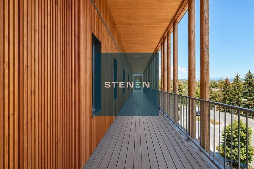 Office in Aix En Provence for lease - Building Photo - Image 2 of 6