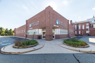 Plus de détails pour 340 E High St, Pottstown, PA - Commerce de détail à louer