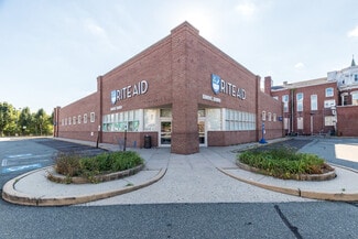 Plus de détails pour 340 E High St, Pottstown, PA - Commerce de détail à louer