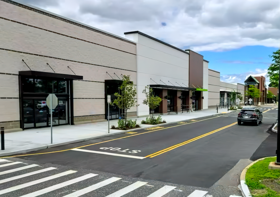 1 Worcester Rd, Framingham, MA à louer Photo du bâtiment- Image 1 de 2