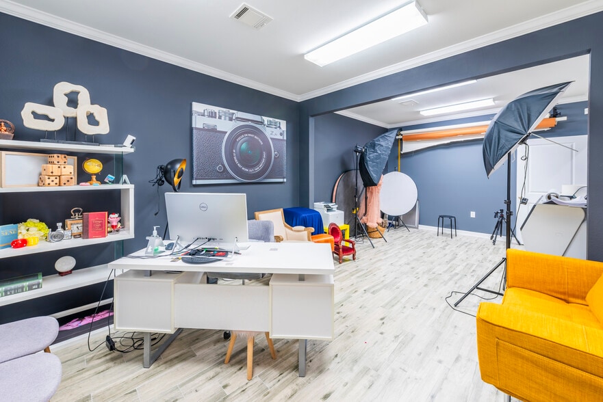 2743 Smith Ranch Rd, Pearland, TX for sale - Building Photo - Image 3 of 22