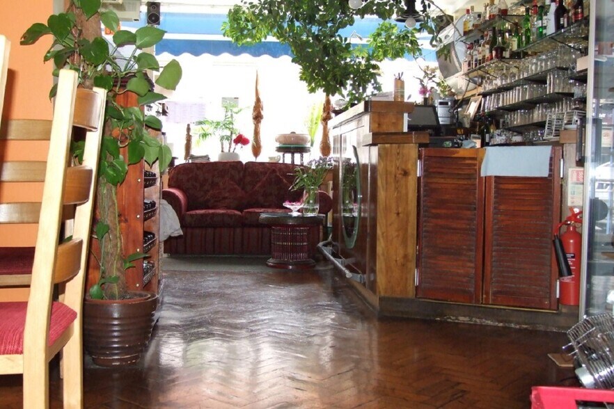 12 Worcester Rd, Bromsgrove à vendre - Photo intérieure - Image 2 de 9