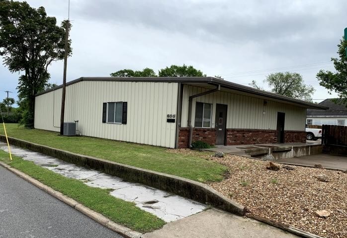 600 Broadway St, Joplin, MO à vendre Photo principale- Image 1 de 26