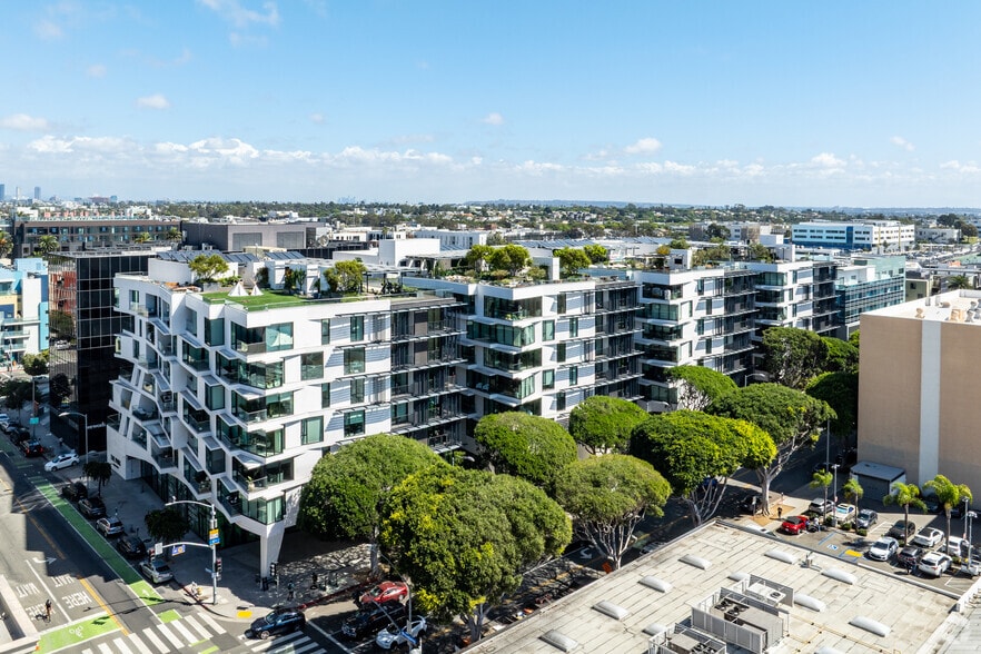 500 Broadway, Santa Monica, CA for lease - Aerial - Image 2 of 6