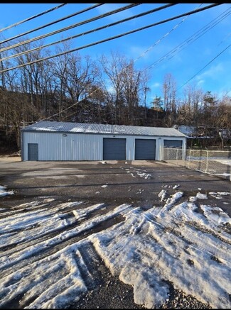 Plus de détails pour 1294 Midland Trl, Milton, WV - Flex à vendre