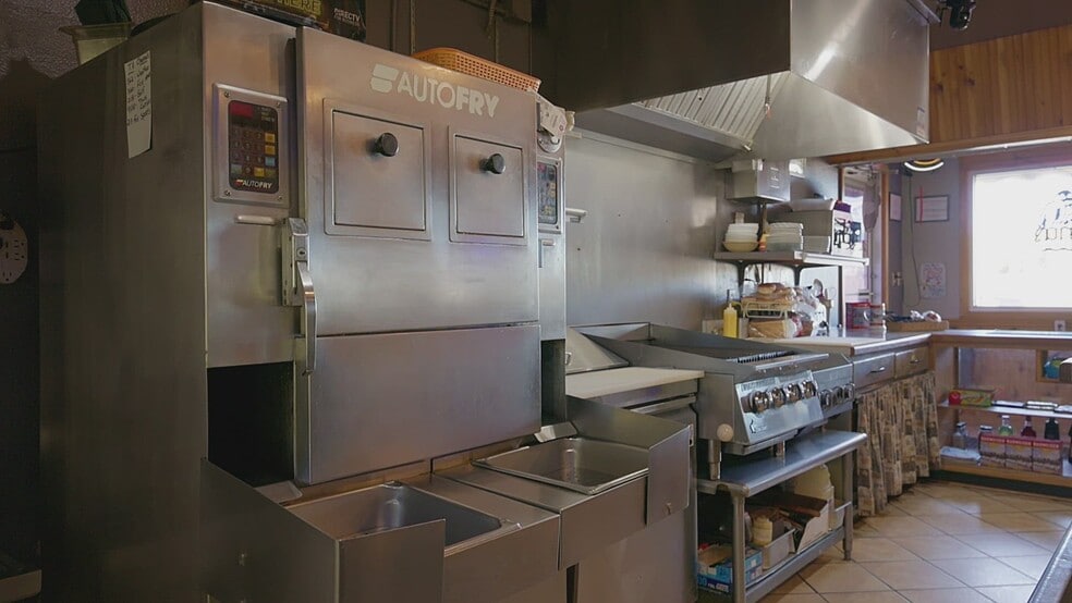 2 Hays Blvd, Pine Haven, WY for sale - Commercial Listing Video - Image 3 of 56