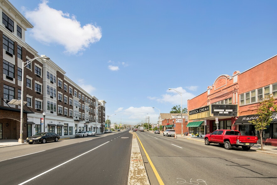 23-25 W Westfield Ave, Roselle Park, NJ for lease - Building Photo - Image 3 of 24