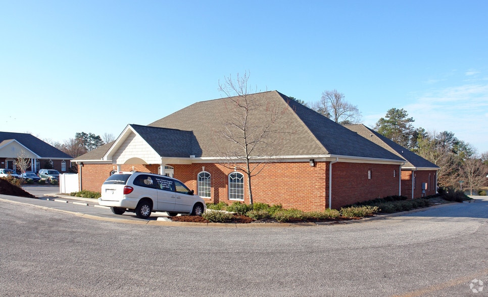 11 West Pointe Blvd, Mauldin, SC à vendre - Photo du bâtiment - Image 2 de 13