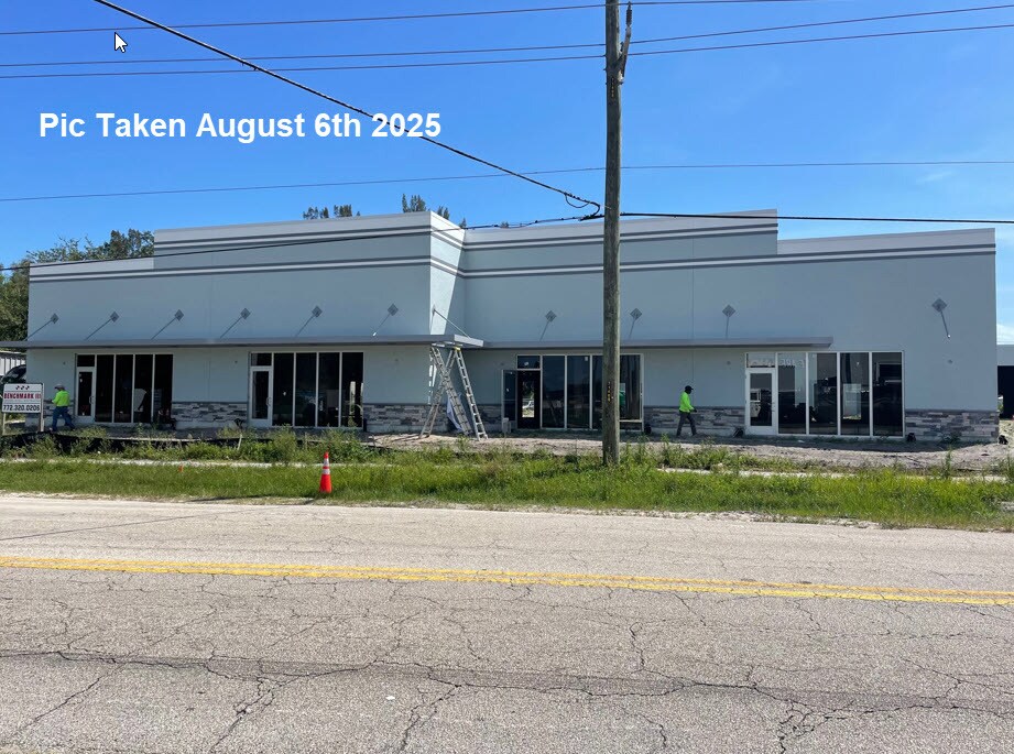 3931 SE Commerce Ave, Stuart, FL for lease Building Photo- Image 1 of 7