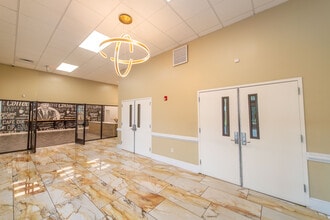 3401 Brookshire Blvd, Charlotte, NC for lease Interior Photo- Image 2 of 12