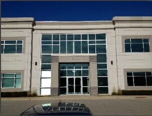 1256 Waterford Dr, Aurora, IL à vendre - Photo du bâtiment - Image 2 de 21