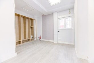 Commerce de détail dans Madrid, Madrid à louer Photo intérieure- Image 1 de 7