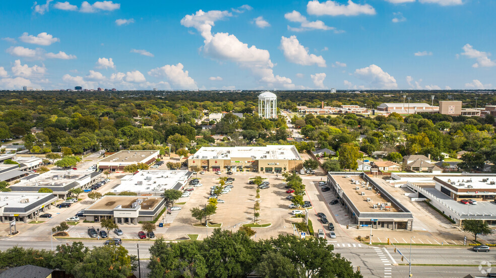 620 N Coit Rd, Richardson, TX for lease - Building Photo - Image 2 of 16