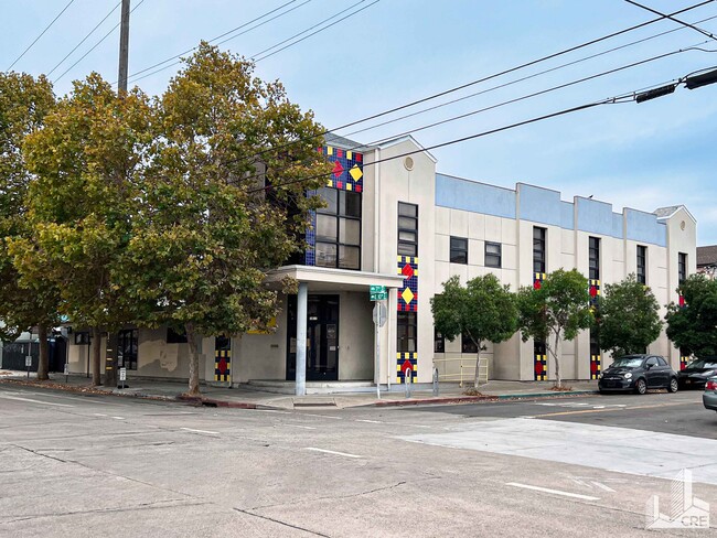 More details for 1011 7th Ave, Oakland, CA - Retail for Sale