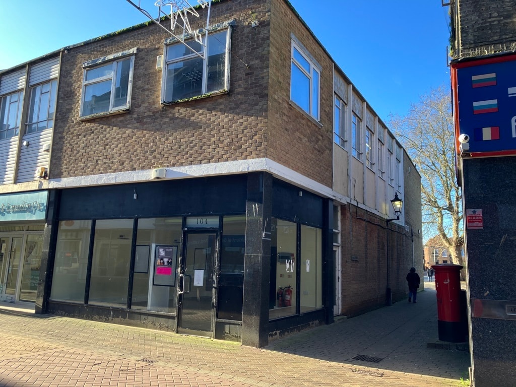 104 High St, Kings Lynn for lease Primary Photo- Image 1 of 2