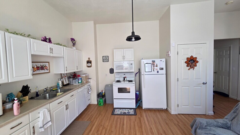 616 W 10th St, Pueblo, CO à vendre - Photo du bâtiment - Image 3 de 40