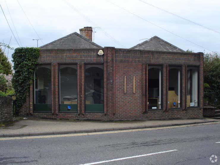 3 Lower St, Pulborough à louer - Photo du bâtiment - Image 2 de 2