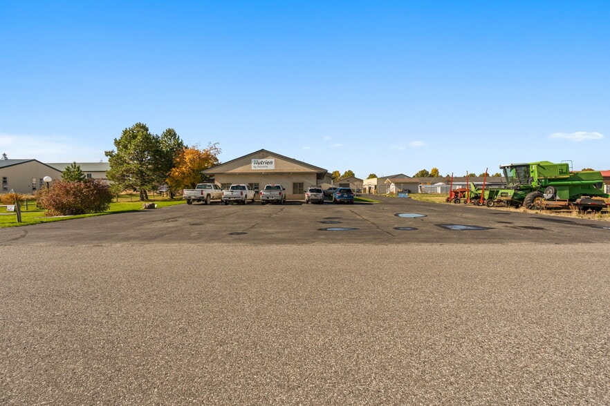 81 Timberline Dr, Bozeman, MT à louer - Photo du bâtiment - Image 1 de 21