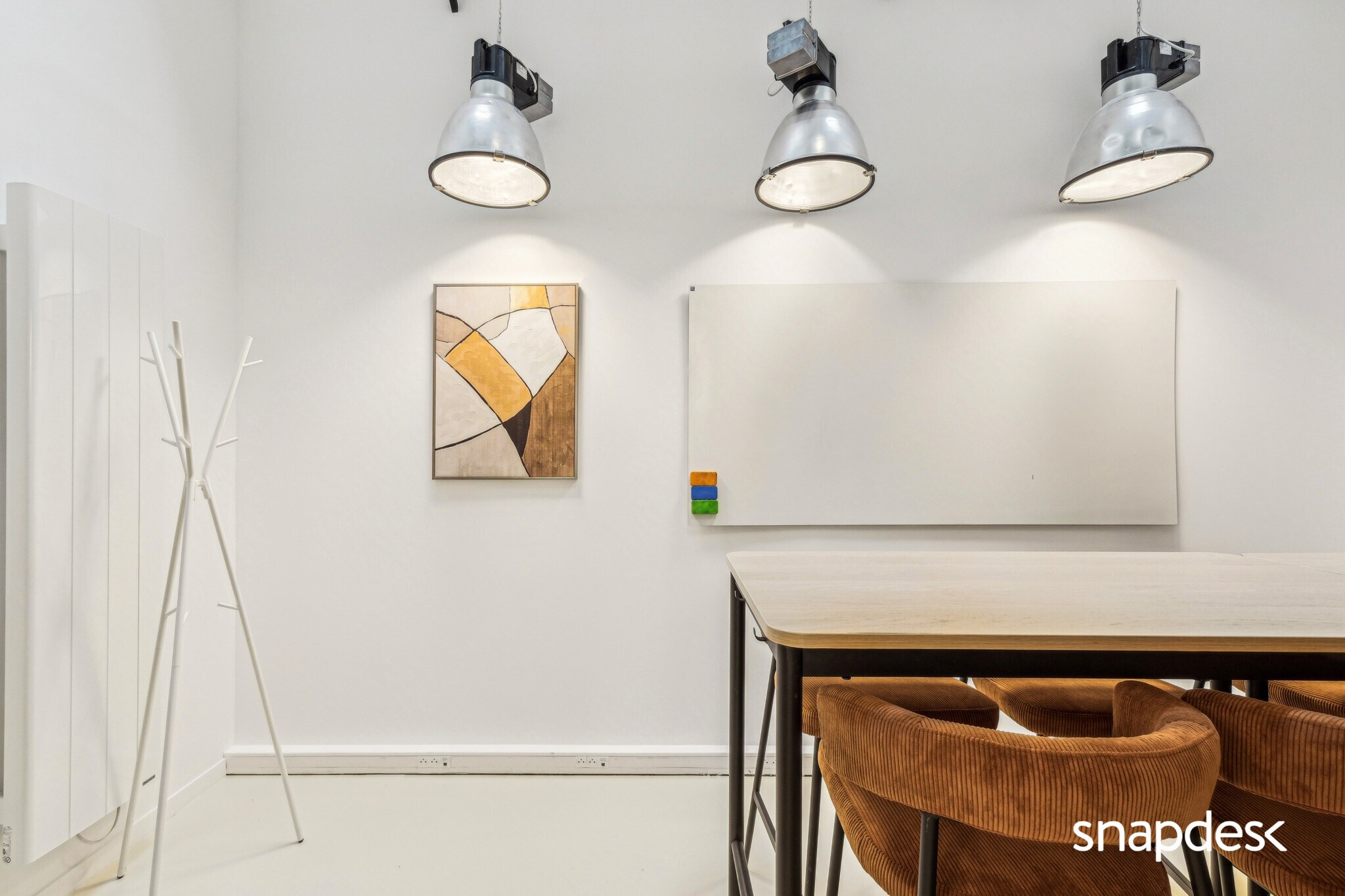 63 Rue Saint-Sabin, Paris for lease Interior Photo- Image 1 of 14