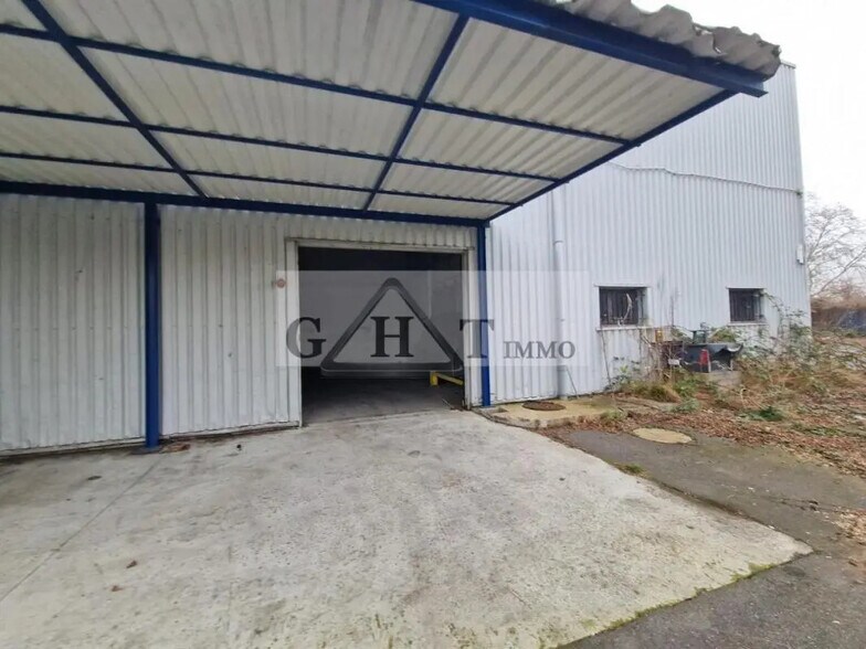 Industrial in Bezons for lease - Building Photo - Image 3 of 5