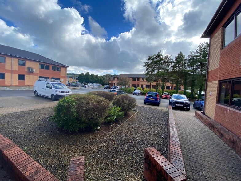 Caerphilly Business Park, Caerphilly à louer - Photo du bâtiment - Image 3 de 3