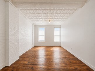 Plus de détails pour 622-626 Broadway, Brooklyn, NY - Local d'activités à louer