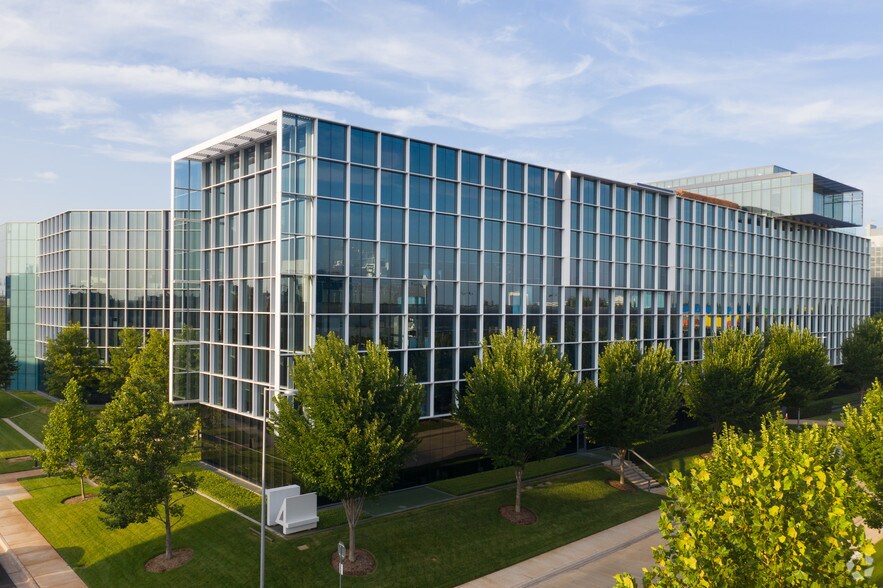 6200 NW Classen, Oklahoma City, OK à vendre - Photo principale - Image 1 de 11