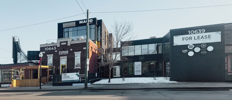 10637-10639 124th St, Edmonton, AB à louer - Photo du bâtiment - Image 3 de 8