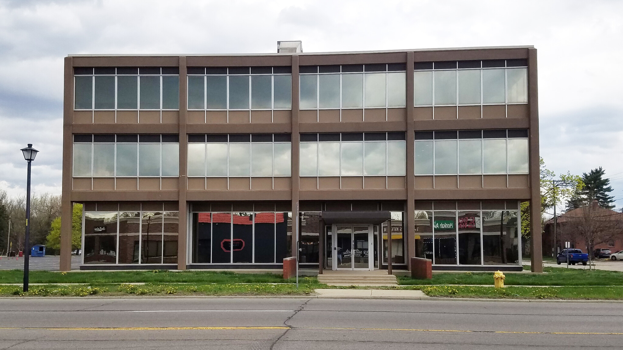 22720 Michigan Ave, Dearborn, MI for lease Building Photo- Image 1 of 12