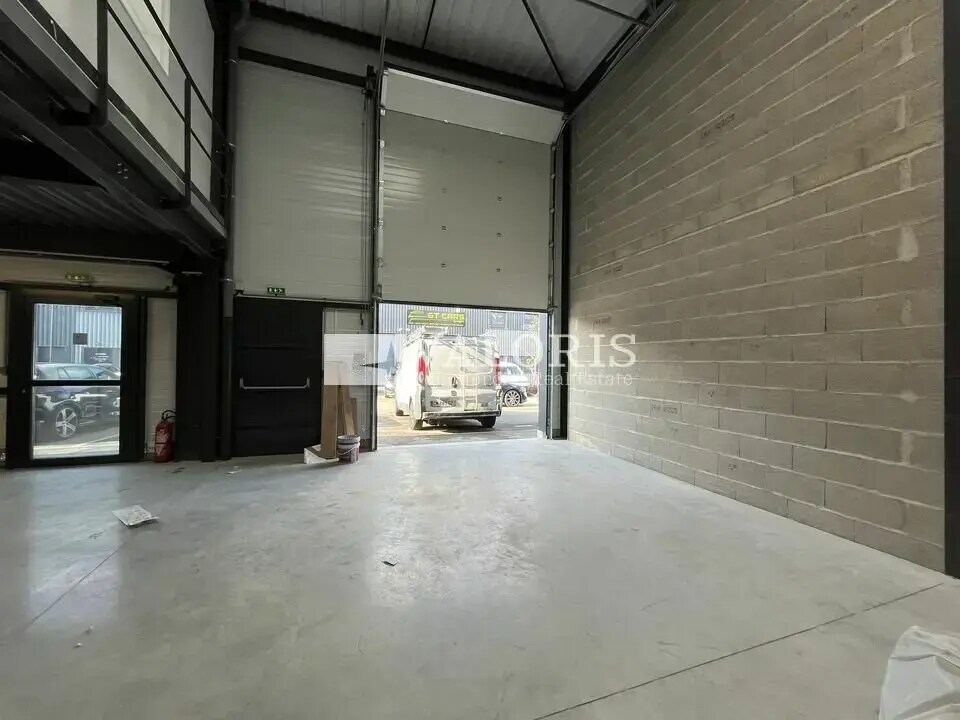 662 Rue Des Jonchères, Genay à louer Photo intérieure- Image 1 de 4